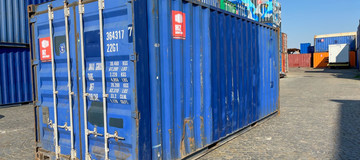 www.hz-containers.com www.hz-kontejnery.cz Új raktárkonténereket, lakókonténereket, Tengeri konténer 6 m, hajókonténer 12 m, LAKÓKONTÉNEREK, www.confoot.cz 