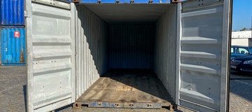 www.hz-containers.com www.hz-kontejnery.cz Új raktárkonténereket, lakókonténereket, Tengeri konténer 6 m, hajókonténer 12 m, LAKÓKONTÉNEREK, www.confoot.cz 8