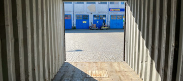 www.hz-containers.com www.hz-kontejnery.cz Új raktárkonténereket, lakókonténereket, Tengeri konténer 6 m, hajókonténer 12 m, LAKÓKONTÉNEREK, www.confoot.cz 13