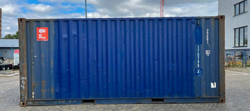 www.hz-containers.com www.hz-kontejnery.cz Új raktárkonténereket, lakókonténereket, Tengeri konténer 6 m, hajókonténer 12 m, LAKÓKONTÉNEREK, www.confoot.cz 4
