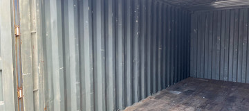 www.hz-containers.com www.hz-kontejnery.cz Új raktárkonténereket, lakókonténereket, Tengeri konténer 6 m, hajókonténer 12 m, LAKÓKONTÉNEREK, www.confoot.cz 11