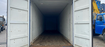 www.hz-containers.com www.hz-kontejnery.cz Új raktárkonténereket, lakókonténereket, Tengeri konténer 6 m, hajókonténer 12 m, LAKÓKONTÉNEREK, www.confoot.cz 10