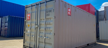 www.hz-containers.com www.hz-kontejnery.cz NOWE KONTENERY, KONTENERY PO JEDNYM TRANSPORCIE MORSKIM, WYNAJEM KONTENERÓW MORSKICH, CHŁODNICZYCH