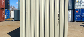 www.hz-containers.com www.hz-kontejnery.cz NOWE KONTENERY, KONTENERY PO JEDNYM TRANSPORCIE MORSKIM, WYNAJEM KONTENERÓW MORSKICH, CHŁODNICZYCH3
