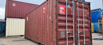 www.hz-containers.com www.hz-kontejnery.cz Új raktárkonténereket, lakókonténereket, Tengeri konténer 6 m, hajókonténer 12 m, LAKÓKONTÉNEREK, www.confoot.cz 6