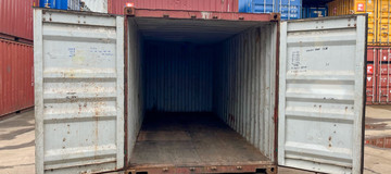 www.hz-containers.com www.hz-kontejnery.cz Új raktárkonténereket, lakókonténereket, Tengeri konténer 6 m, hajókonténer 12 m, LAKÓKONTÉNEREK, www.confoot.cz 8
