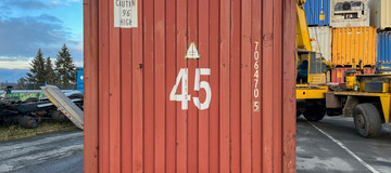 www.hz-containers.com www.hz-kontejnery.cz Nous vendons également des conteneurs de stockage neufs, conteneur maritime, ONTENEDORES FRIGORÍFICOS, www.confoot.cz 4