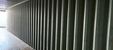 www.hz-containers.com www.hz-kontejnery.cz Nous vendons également des conteneurs de stockage neufs, conteneur maritime, ONTENEDORES FRIGORÍFICOS, www.confoot.cz 12
