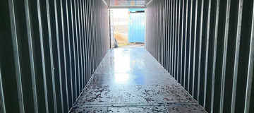 www.hz-containers.com www.hz-kontejnery.cz Nous vendons également des conteneurs de stockage neufs, conteneur maritime, ONTENEDORES FRIGORÍFICOS, www.confoot.cz 13