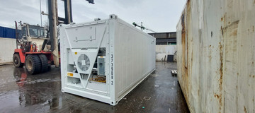 www.hz-containers.com www.hz-kontejnery.cz Nous vendons également des conteneurs de stockage neufs, conteneur maritime, ONTENEDORES FRIGORÍFICOS, www.confoot.cz 2