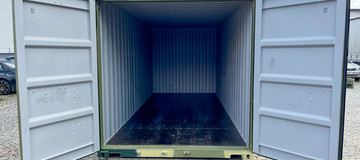 www.hz-containers.com www.hz-kontejnery.cz Új raktárkonténereket, lakókonténereket, Tengeri konténer 6 m, hajókonténer 12 m, LAKÓKONTÉNEREK, www.confoot.cz 9